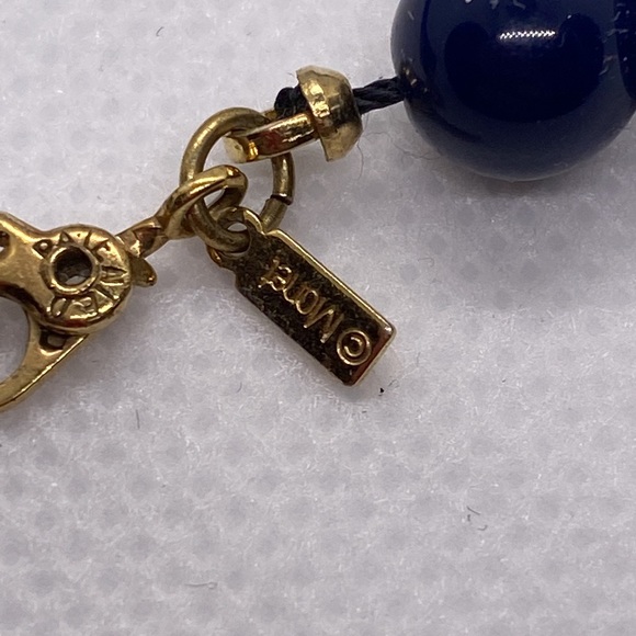 Monet Graduated Navy Blue Lucite Beads Necklace Signed - Picture 3 of 3